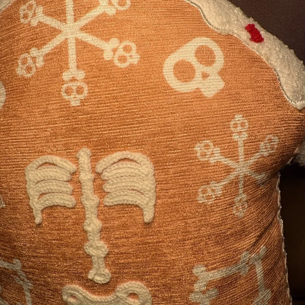 Gingerbread House Holiday Pillow - Tan and White